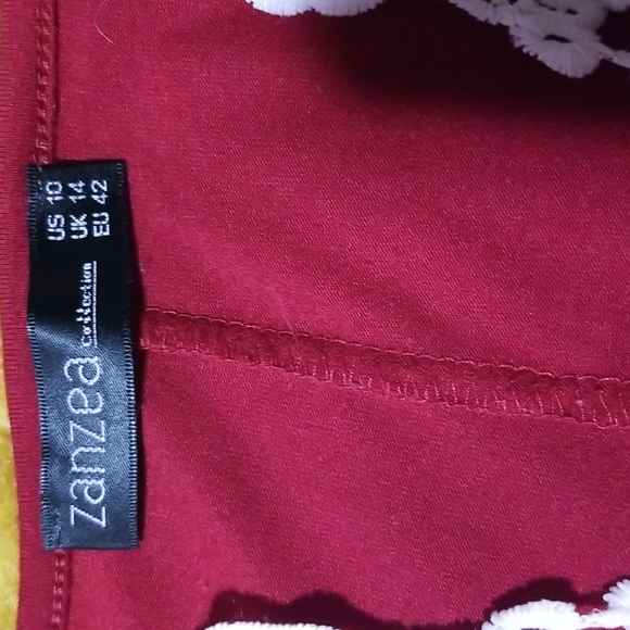 Ladies  top, size 12 - Picture 6 of 6